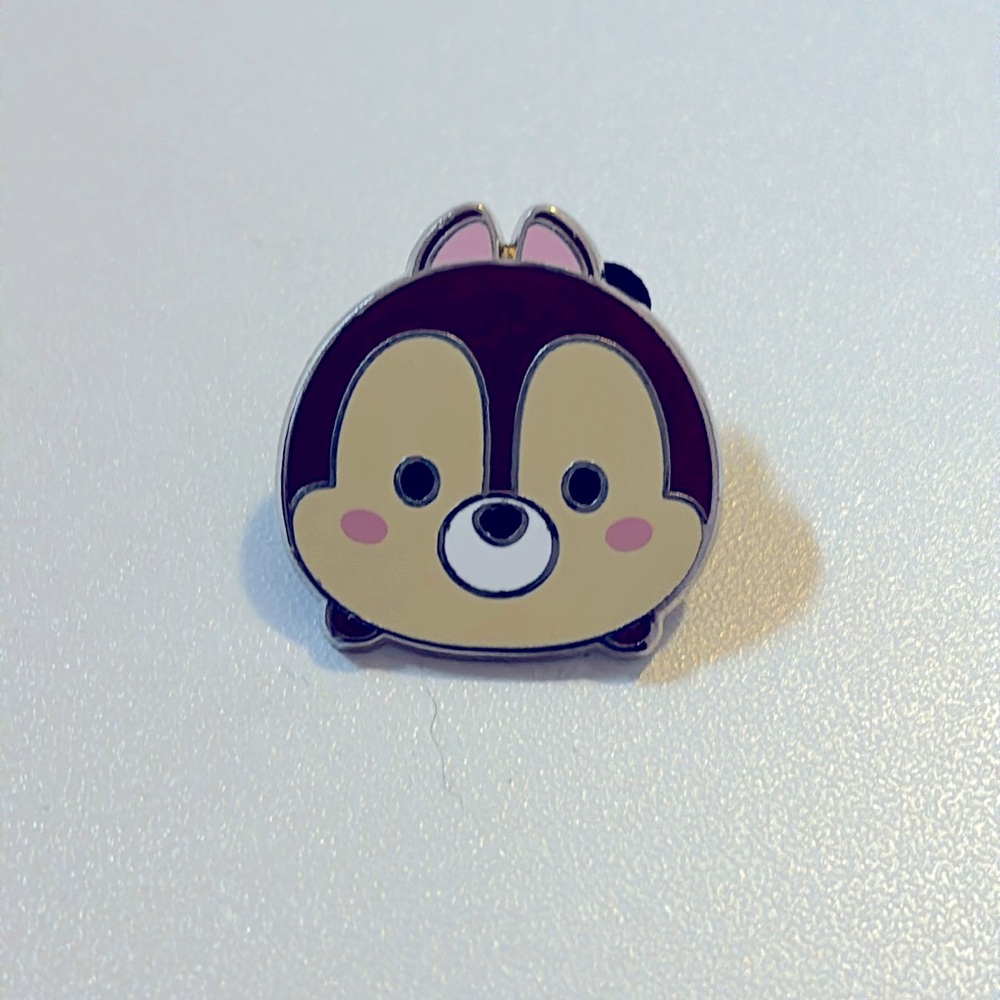 Disney Pin Chipmunk
